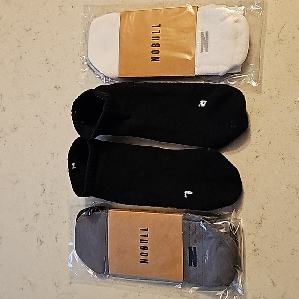 No Bull low sock Medium 3 pair black, gray and white